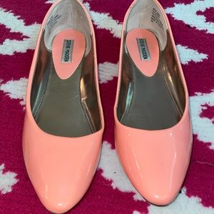 Steve Madden size 9.5 Ibiza flat